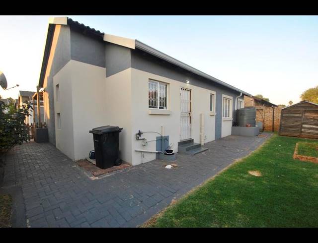 3 BEDROOM HOUSE FOR SALE IN DINWIDDIE